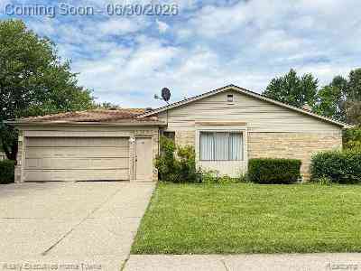Homes For Sale - 5281 Shruboak Drive <br/> Macomb County, Sterling Heights, MI 48310