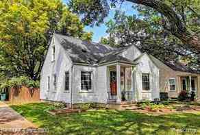 Homes For Sale - 579 E Baker Avenue <br/> Oakland County, Clawson, MI 48017