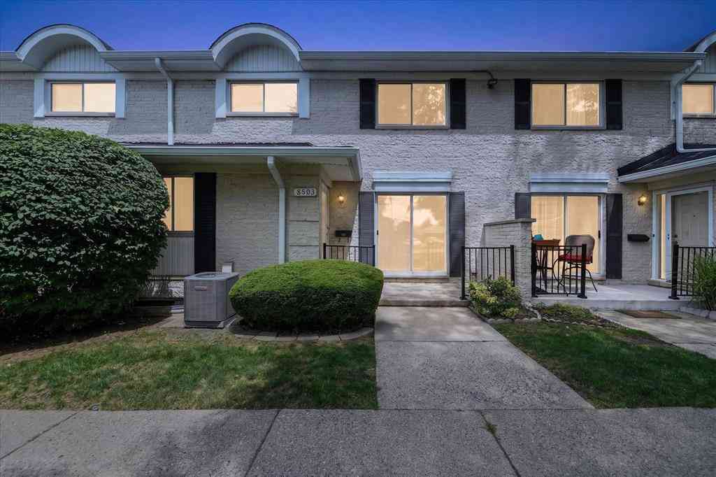 Condo For Sale - 8503 Winchester Dr Drive <br/> Macomb County, Sterling Heights, MI 48313
