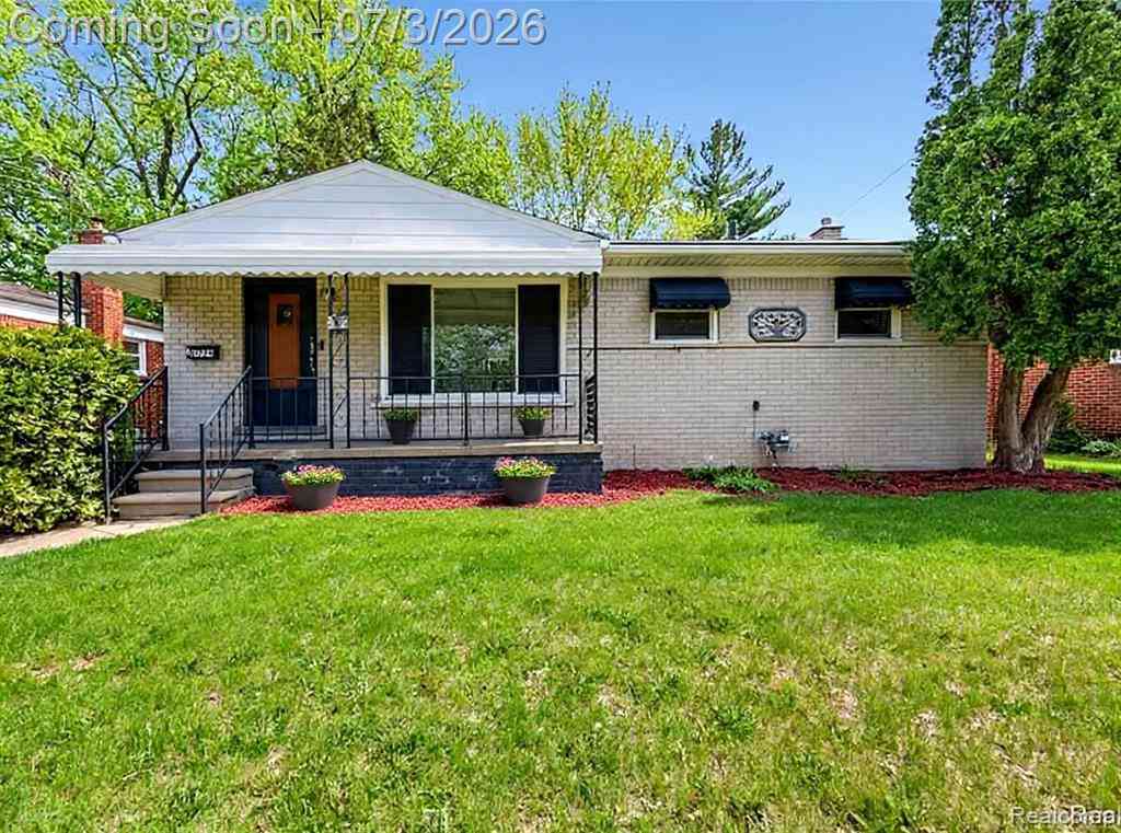 Homes For Sale - 21724 Audrey Avenue <br/> Macomb County, Warren, MI 48091
