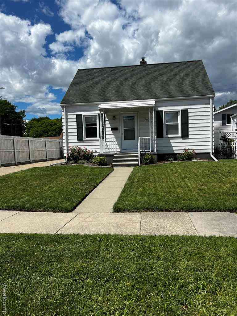 Homes For Rent - 740 W Shevlin Avenue W W<br/> Hazel Park, MI 48030