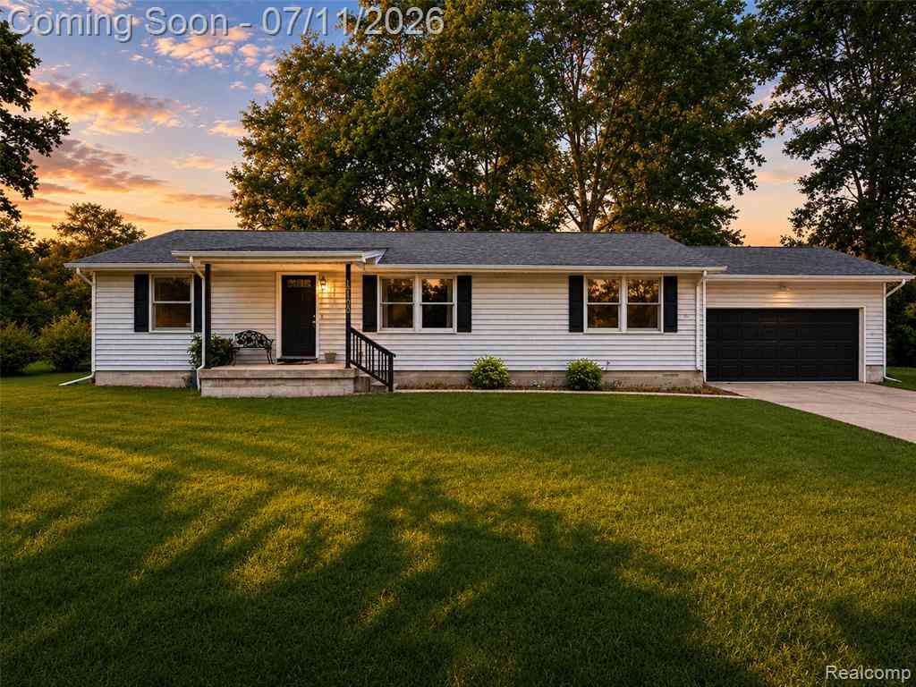 Homes For Sale - 13129 Evelyn Court <br/> Wayne County, Belleville, MI 48111