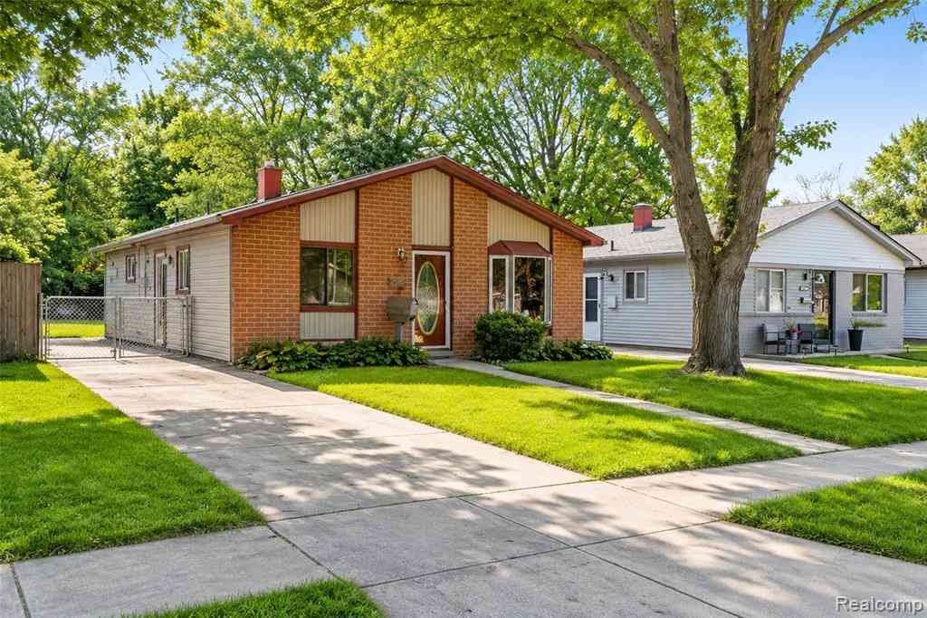 Homes For Rent - 8095 Syracuse Street <br/> Wayne County, Taylor, MI 48180