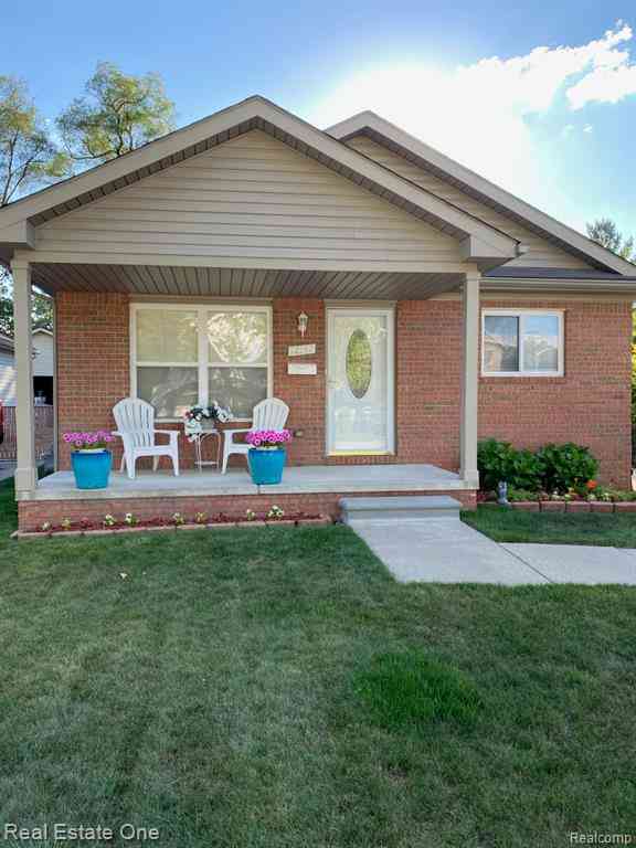 Homes For Sale - 12147 Rockland  <br/> Redford, MI 48239