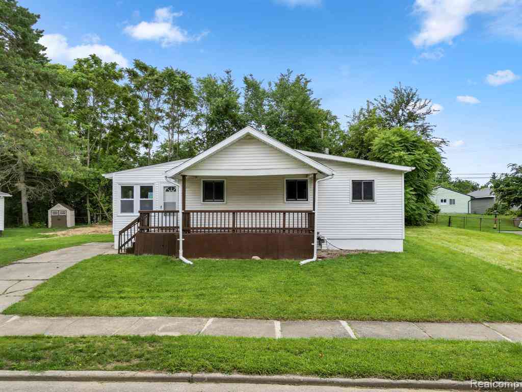 Homes For Sale - 551 Nebraska Avenue <br/> Pontiac, MI 48341