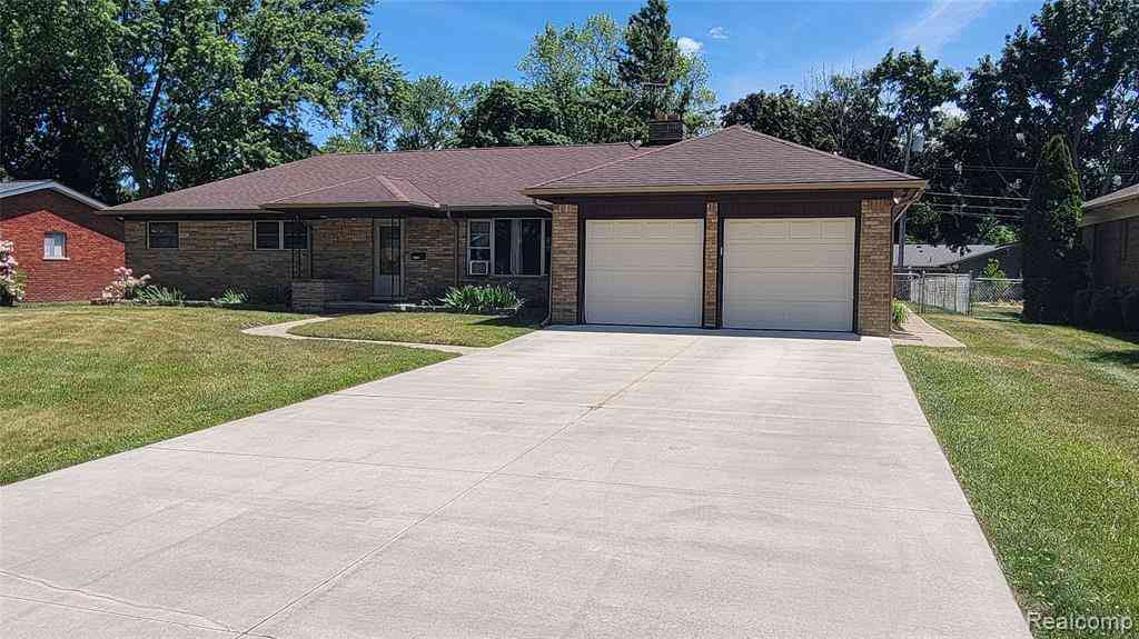 Homes For Rent - 45502 Klingkammer Street <br/> Macomb County, Utica, MI 48317