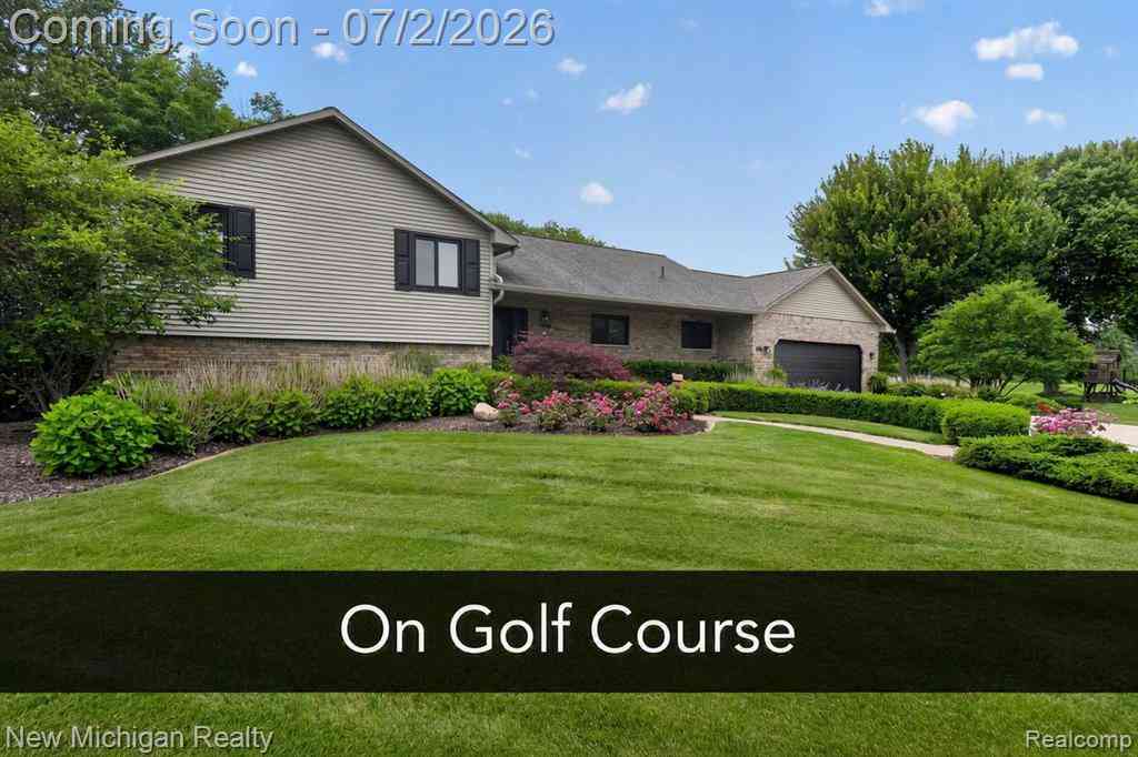 Homes For Sale - 1325 Birdie Court <br/> Linden, MI 48451