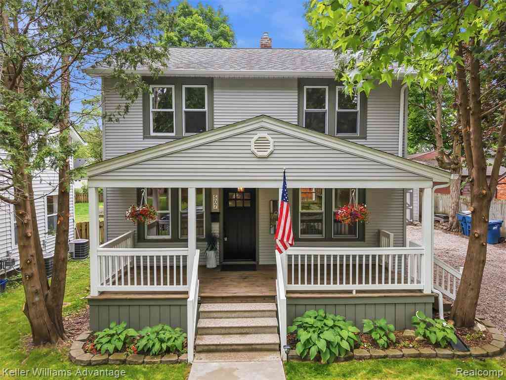 Homes For Sale - 507 North Street <br/> Oakland County, Holly, MI 48442