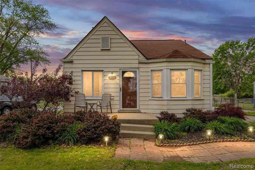 Homes For Sale - 8181 Vermont Avenue <br/> Macomb County, Warren, MI 48093