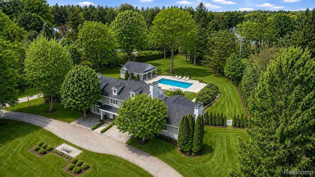 Homes For Sale - 232 Guilford Road <br/> Oakland County, Bloomfield Hills, MI 48304