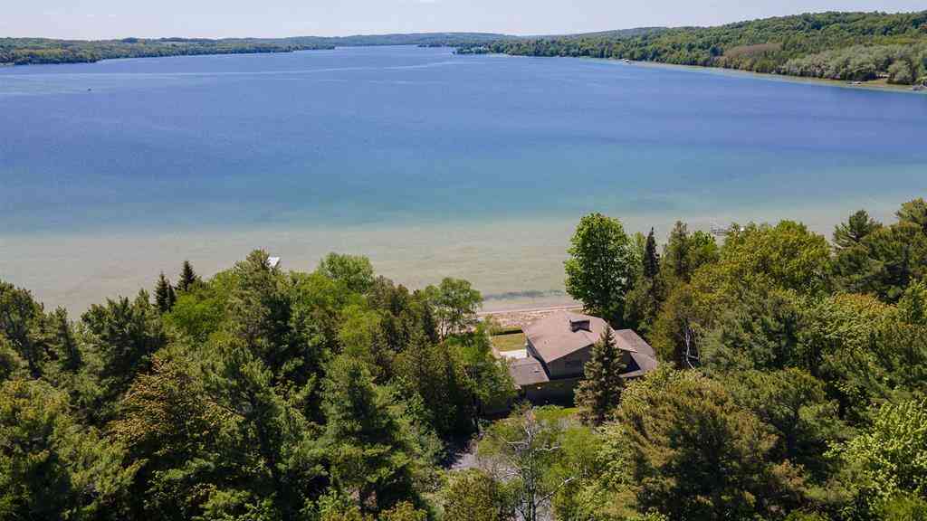 Homes For Sale - 5254 N Manitou Trail <br/> Leelanau County, Leland, MI 49654