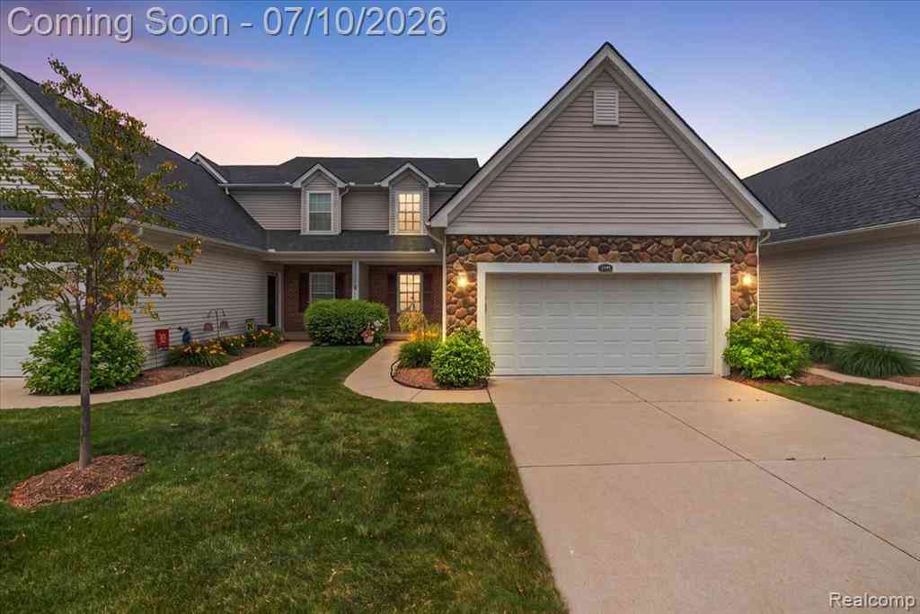 Condo For Sale - 3349 Grove Lane <br/> Oakland County, Auburn Hills, MI 48326