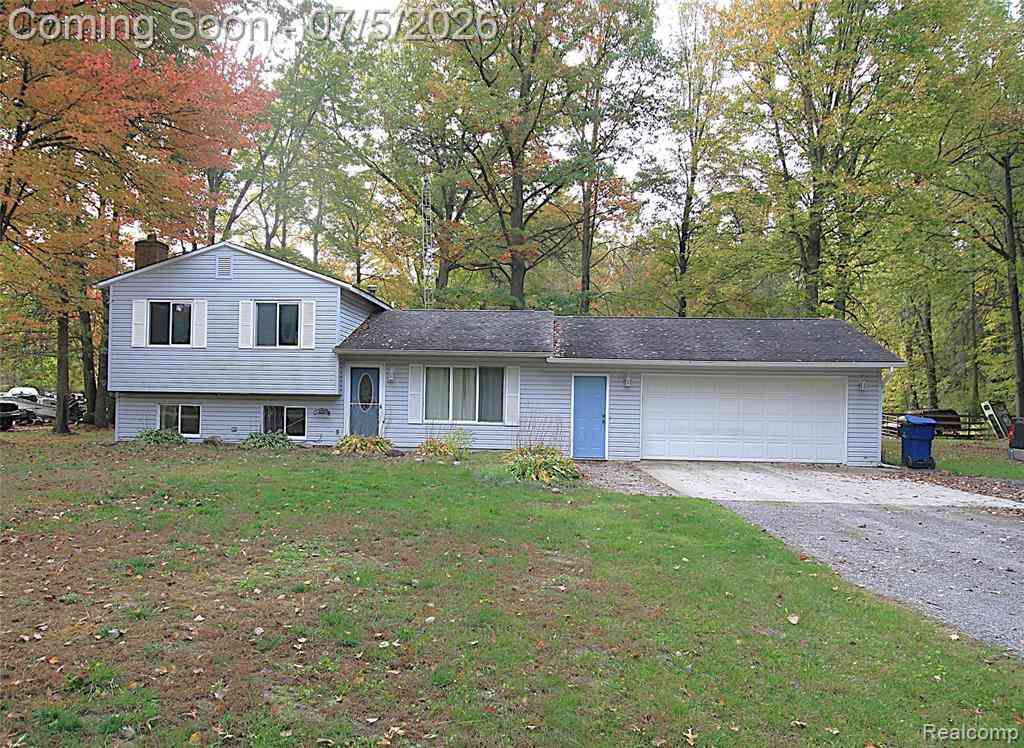 Homes For Sale - 12403 Willard Road <br/> Genesee County, Montrose, MI 48417
