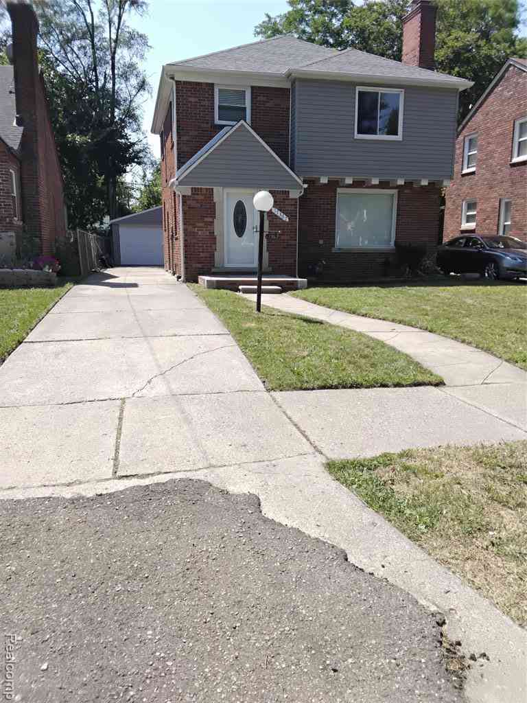 Homes For Sale - 17367 Huntington Road <br/> Wayne County, Detroit, MI 48219