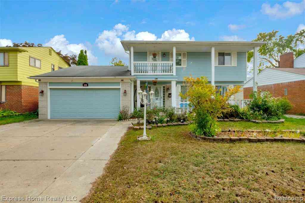 Homes For Sale - 2338 Marlow Drive <br/> Macomb County, Warren, MI 48092