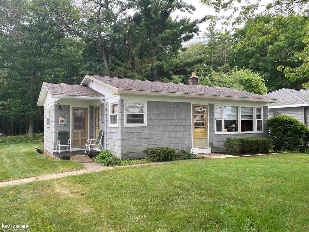 Homes For Sale - 7637 Port Austin Road <br/> Pigeon, MI 48755