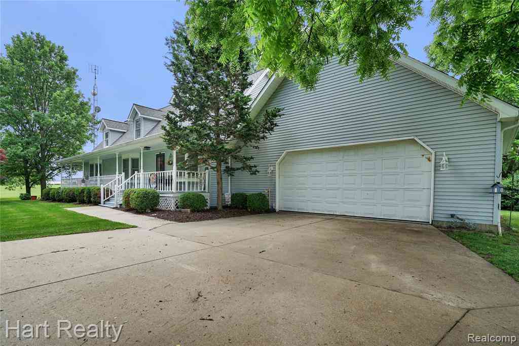 Homes For Sale - 7167 Brown School Road <br/> North Branch, MI 48416