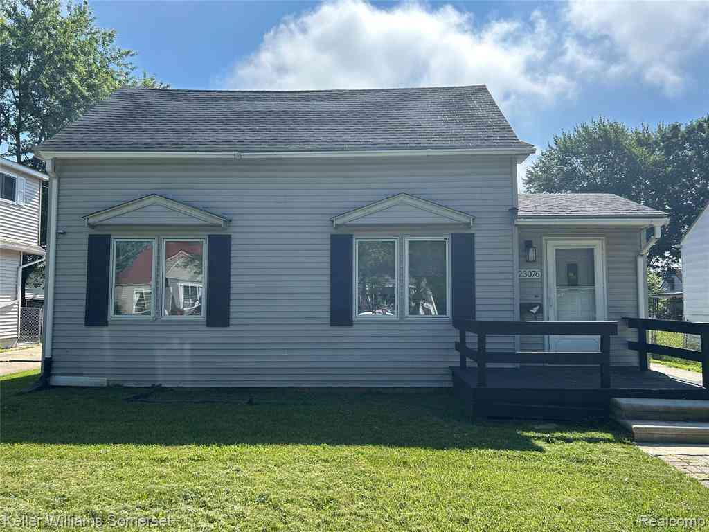 Homes For Sale - 23076 Melrose Avenue <br/> Eastpointe, MI 48021