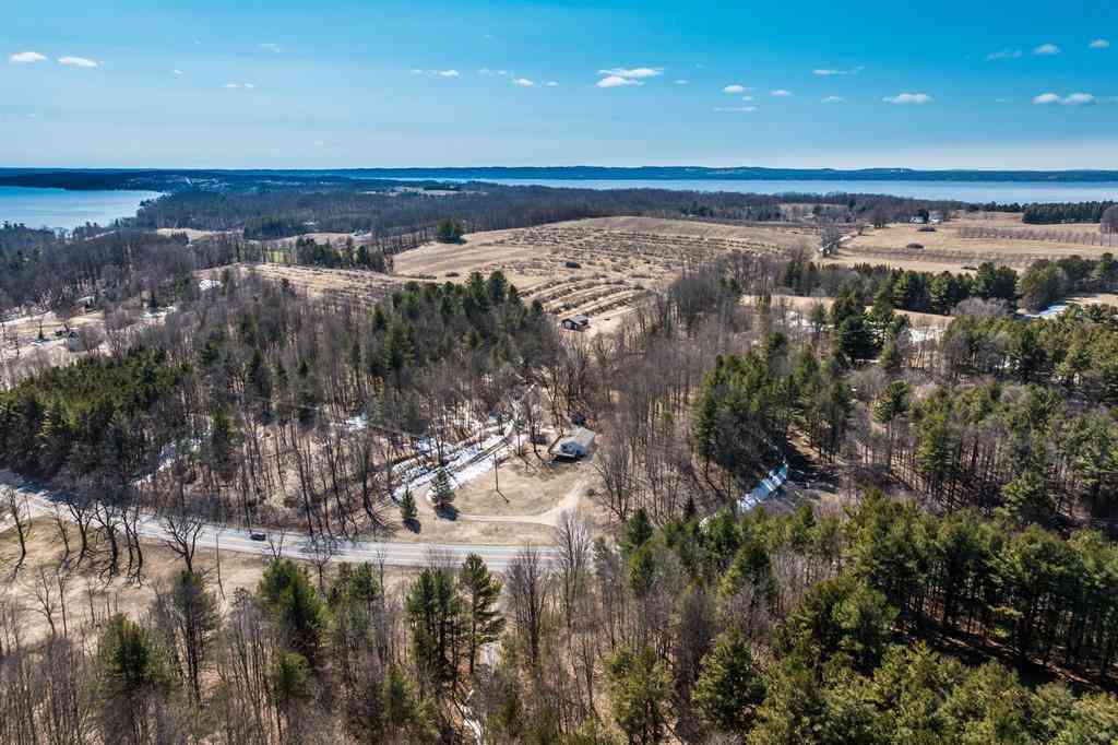 Homes For Sale - 11153 Center Road <br/> Traverse City, MI 49686