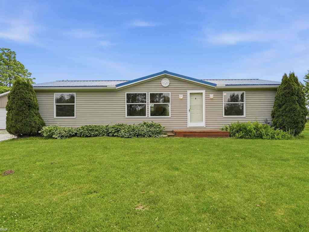 Homes For Sale - 8137 Marquette Road <br/> Saint Clair County, Goodells, MI 48027