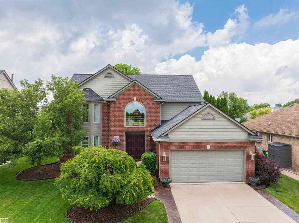 Homes For Sale - 30139 Highgate Drive <br/> Chesterfield, MI 48051