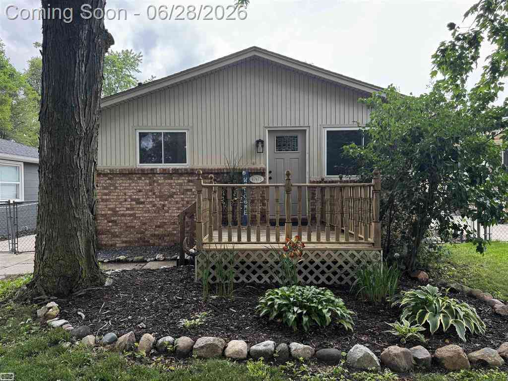 Homes For Sale - 47473 Greenview Road <br/> Utica, MI 48317