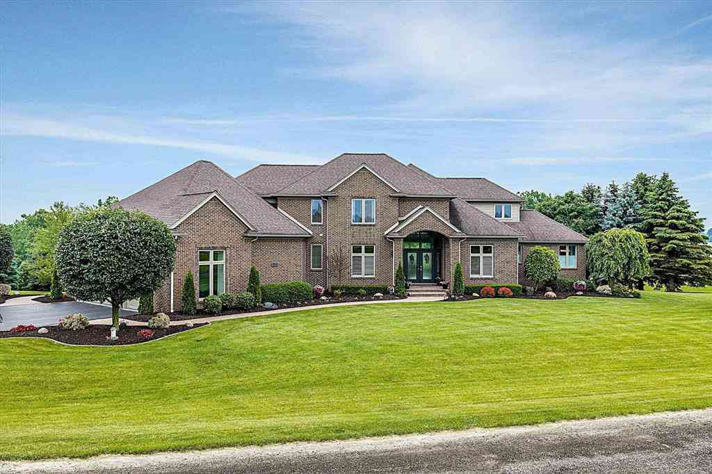 Homes For Sale - 68223 Hillside Lane <br/> Macomb County, Washington, MI 48095