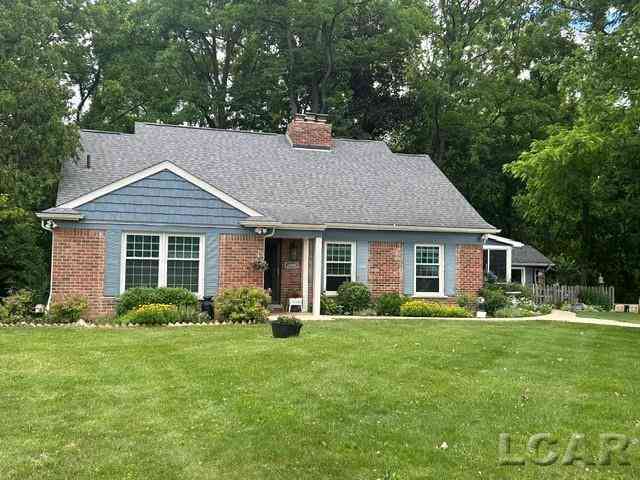 Homes For Sale - 32080 W 9-mile Road <br/> Oakland County, Farmington, MI 48336