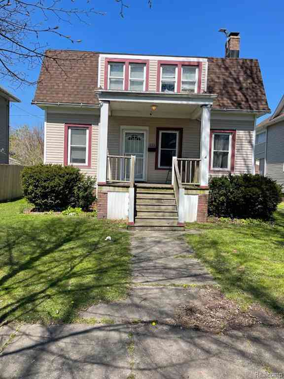 Homes For Sale - 213 S Porter Street <br/> Saginaw County, Saginaw, MI 48602
