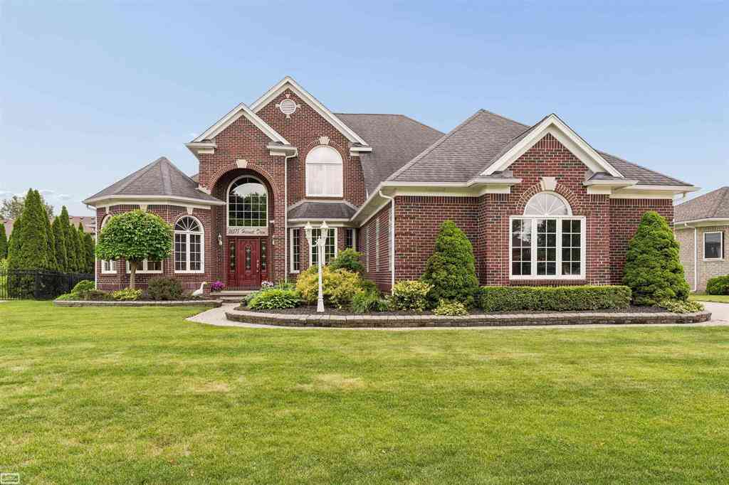 Homes For Sale - 26578 Harvest Dr Drive <br/> Macomb County, Chesterfield, MI 48051