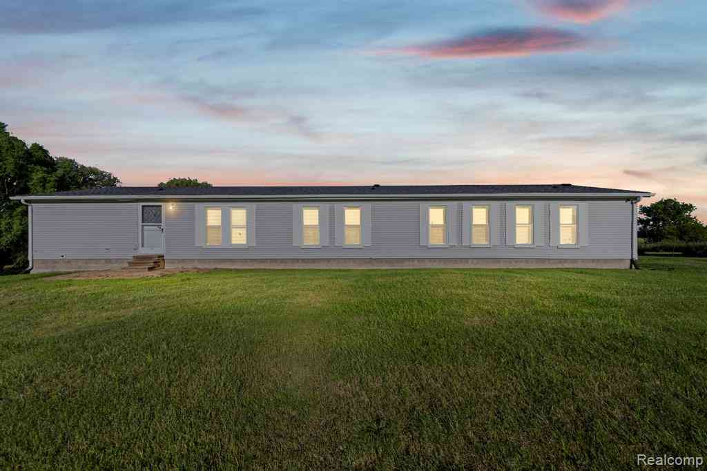 Homes For Sale - 865 Brown City Road <br/> Lapeer County, Imlay City, MI 48444