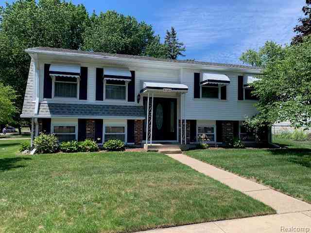Homes For Sale - 9187 Sheldon  <br/> Plymouth, MI 48170
