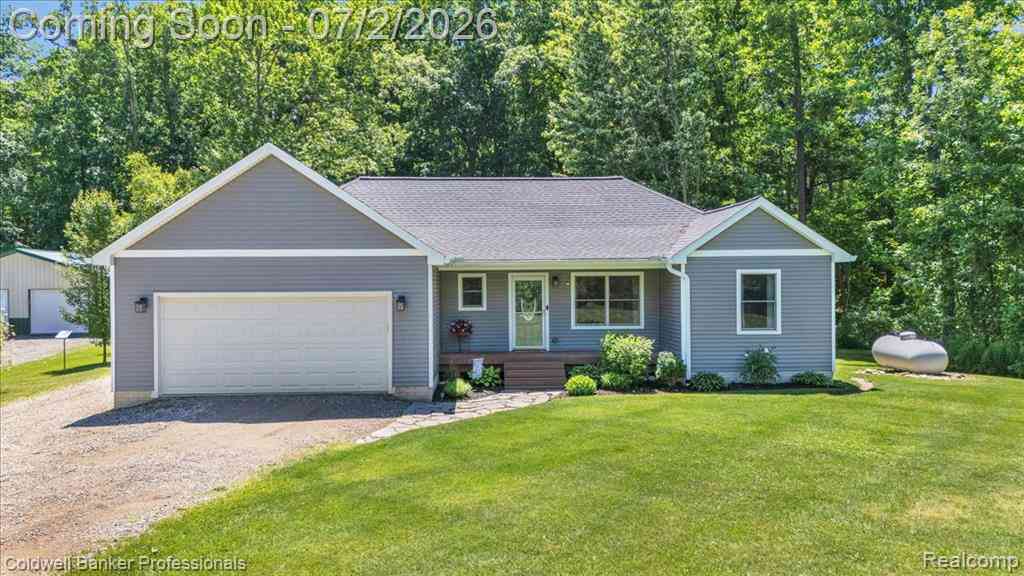 Homes For Sale - 8224 Petz Road <br/> Imlay City, MI 48444