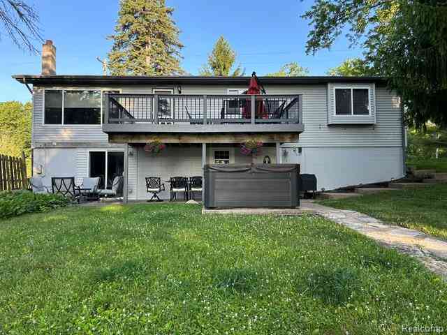 Homes For Sale - 15471 Whitaker Road <br/> Linden, MI 48451