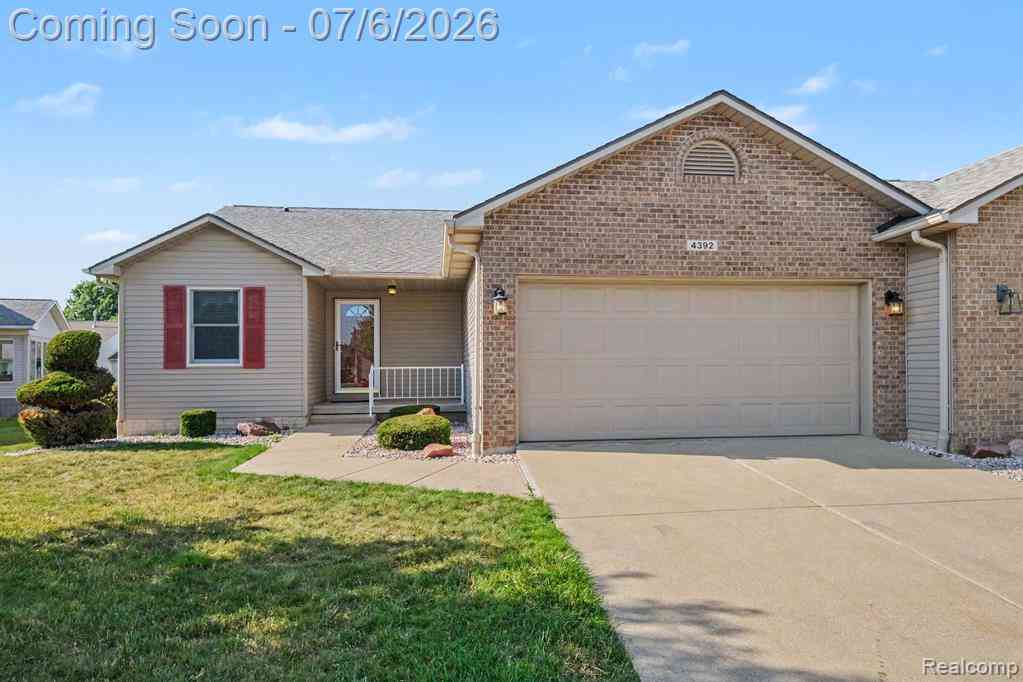 Condo For Sale - 4392 Springbrook Drive <br/> Genesee County, Swartz Creek, MI 48473