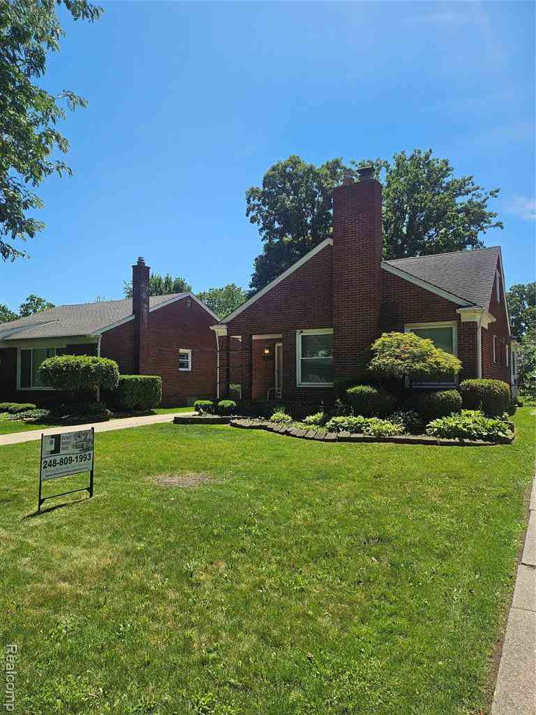 Homes For Sale - 20296 Damman Street <br/> Wayne County, Harper Woods, MI 48225