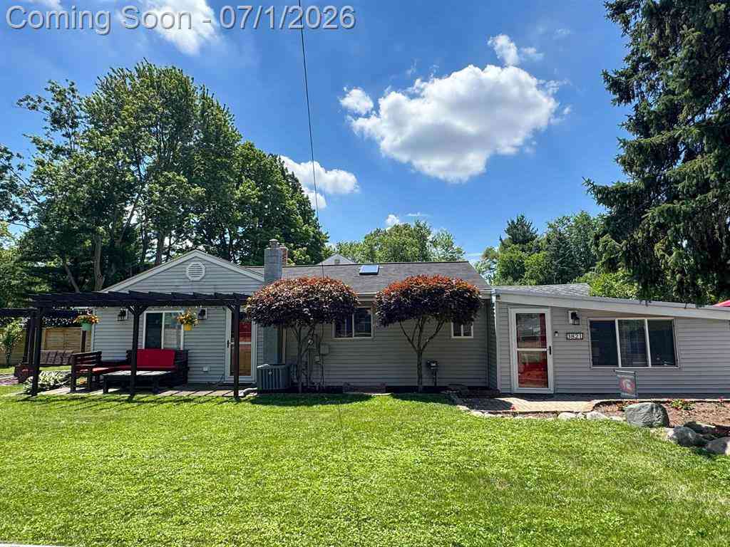 Homes For Sale - 3821 Dunning Road <br/> Oakland County, Rochester, MI 48309