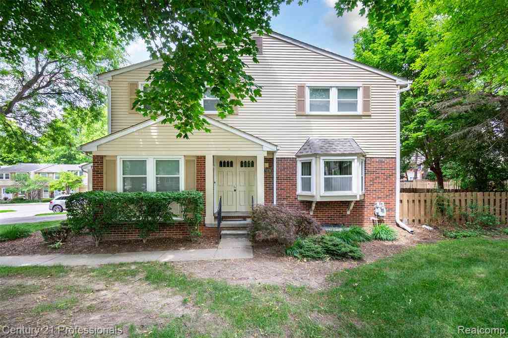 Condo For Sale - 1634 Brentwood Drive <br/> Troy, MI 48098