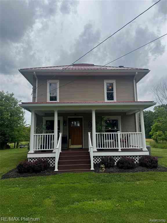 Homes For Sale - 10989 N Latson Road <br/> Howell, MI 48855