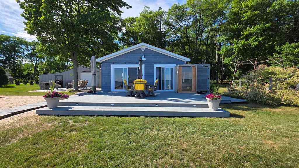 Homes For Sale - 3804 E Michigan Avenue <br/> Arenac County, Au Gres, MI 48703