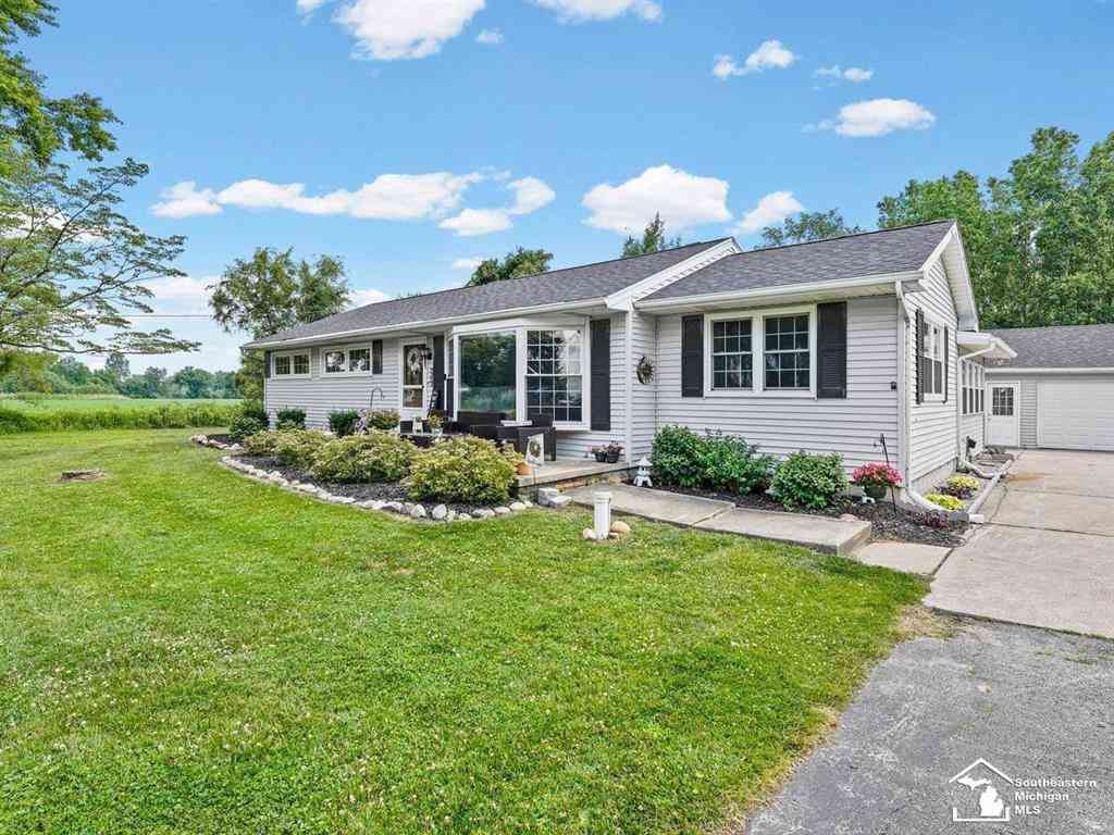 Homes For Sale - 5353 School Road <br/> Monroe County, Petersburg, MI 49270