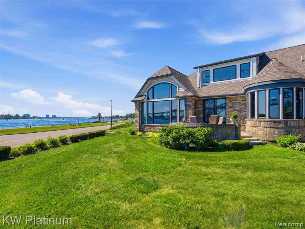 Condo For Sale - 1842 Edison Shores Place <br/> Saint Clair County, Port Huron, MI 48060