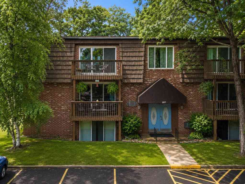 Condo For Sale - 217 Fair Street <br/> Grand Traverse County, Traverse City, MI 49686