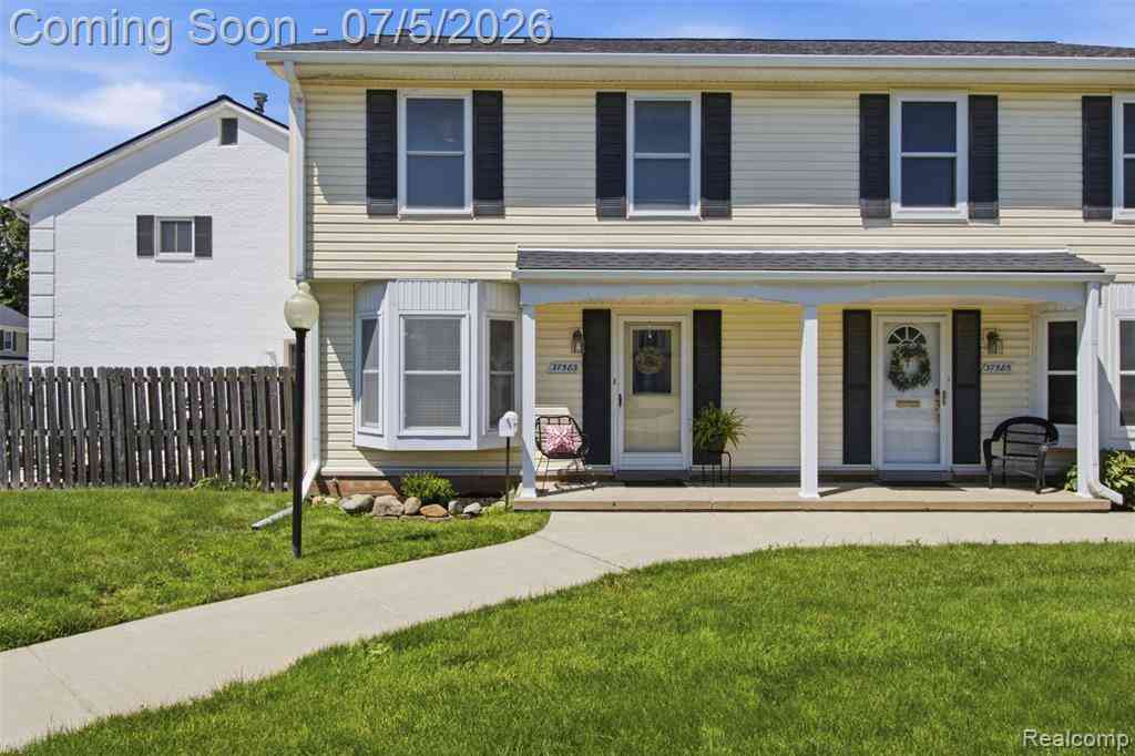 Condo For Sale - 37583 Charter Oaks Boulevard  <br/> Macomb County, Clinton Township, MI 48036