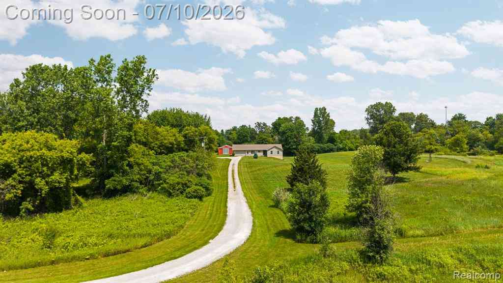 Homes For Sale - 3144 N Nicholson Road <br/> Fowlerville, MI 48836