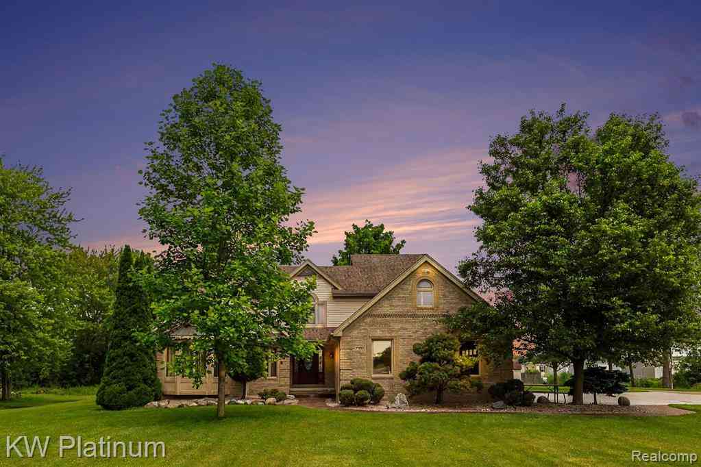 Homes For Sale - 37433 26 Mile Road <br/> Macomb County, New Haven, MI 48048