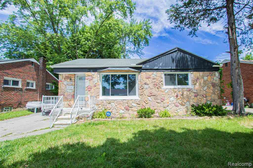 Homes For Sale - 29864 Brooklane Street <br/> Wayne County, Inkster, MI 48141