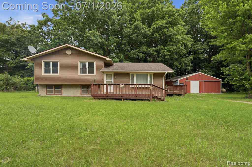 Homes For Sale - 4762 Lonsberry Road <br/> Lapeer County, Columbiaville, MI 48421