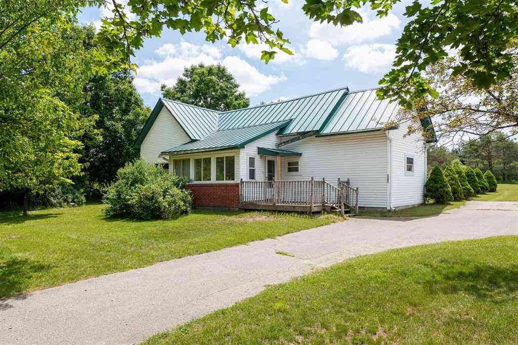 Homes For Sale - 5201 W 14 Road <br/> Wexford County, Mesick, MI 49668
