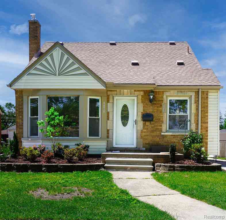 Homes For Sale - 8076 Winona Avenue <br/> Wayne County, Allen Park, MI 48101